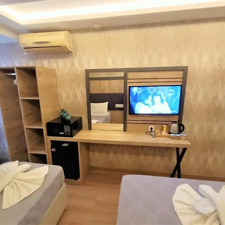 Avcilar Elit 3*