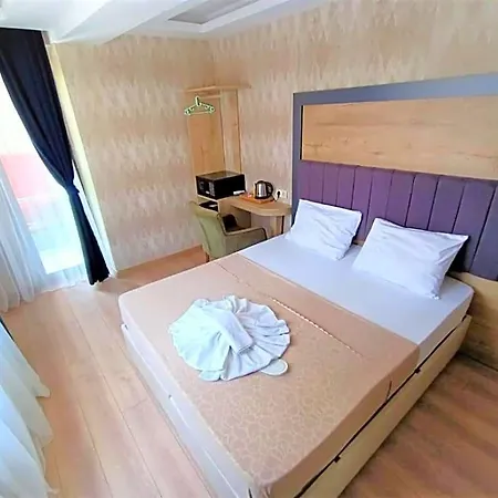 Avcilar Elit 3*
