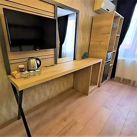 Avcilar Elit 3*